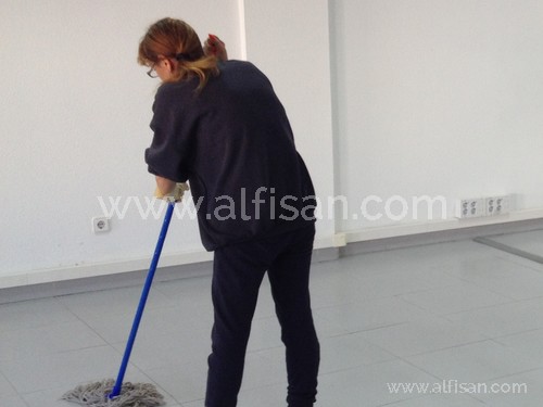 Empresa de limpieza integral de comunidades en Alcorcon